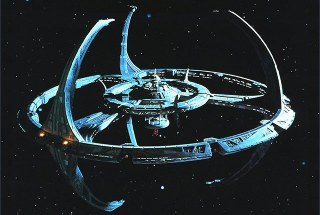 Illustration for article titled Are Any of These Fictional Space Habitats Actually Possible?
